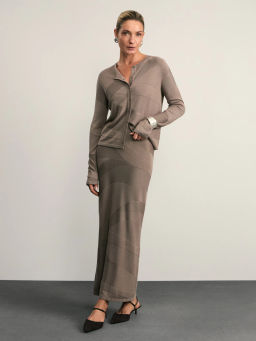 Вязаная юбка миди с абстрактным принтом / Zarina