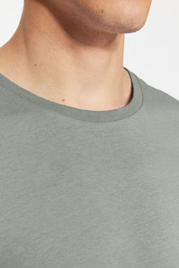 Gri Slim/Dar Kesim %100 Pamuklu Basic Bisiklet Yaka T-Shirt TMNSS19BO0001