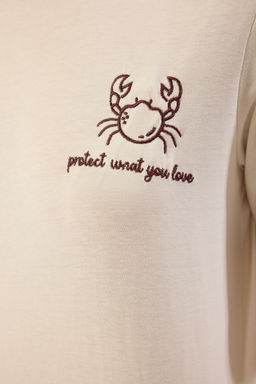 TRENDYOLMILLA Tas %100 Pamuk Nak?sl? Kontrast Biye Detayl? Orme T-Shirt TWOSS24TS00037  фото 17