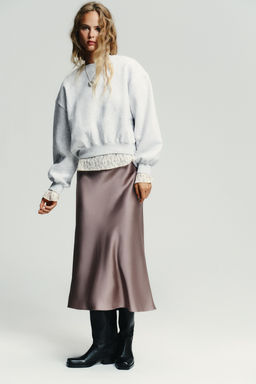 BASIC PLUSH SWEATSHIRT
