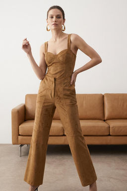 EXCLUSIVE Ozel Koleksiyon Kahverengi Flare Bootcut Suni Suet Pantolon TWOAW26PL00117 - Trendyolmilla фото 7