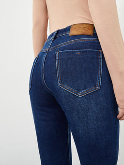 Утепленные женские джинсы зауженного кроя на флисе - Mossmore фото 8