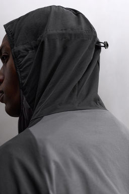 COLOUR BLOCK TECHNICAL JACKET - Zara фото 16