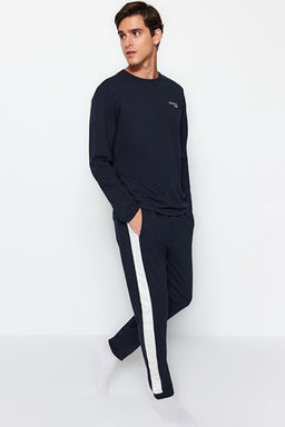 Lacivert Regular Kesim Nak__l_ _erit Detayl_ _rme Pijama Tak_m_ TMNAW24PT00030