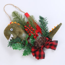 Новогоднее украшение Дракон с елью и бантом, 20 см - Страна карнавалия фото 3