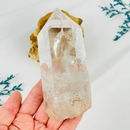 Кристалл из Горного Хрусталя на подставке - Радуга самоцветов фото 2