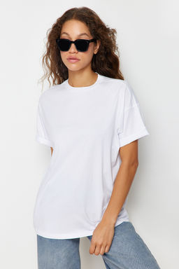 Beyaz %100 Pamuk Bisiklet Yaka Oversize/Genis Kal?p Orme T-Shirt TWOSS20TS0134