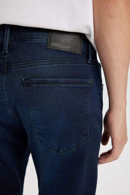 Джинсовые брюки Sergio Regular Fit Normal Mold с нормальной талией и зауженными штанинами - Defacto фото 6