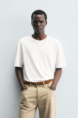 T-SHIRT WITH CONTRAST STITCHING - Zara фото 2