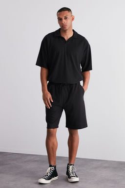 Siyah Oversize/Genis Kesim Dokulu K?r?smaz Ottoman Sort TMNSS24SR00037