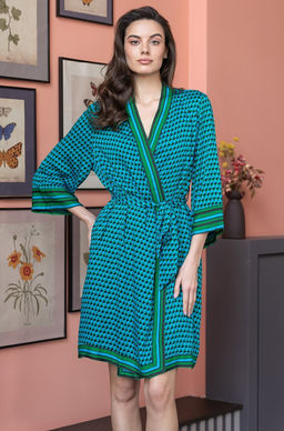 Короткий запашной халат Mia-Amore с рукавами длиной 7/8