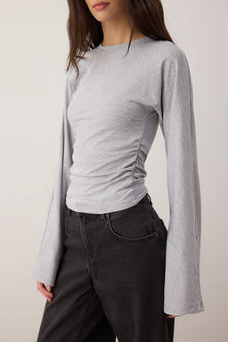 Gri Ispanyol Kol Buzgu Detayl? Regular/Normal Kal?p Orme Bluz TWOAW26BZ00293