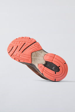 MULTI-PIECE TRAINERS - Zara фото 6