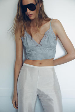 TOP CROP JACQUARD ENCAJE / Gris / Azul