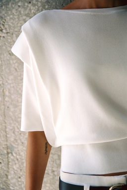TOP PUNTO HOMBRERAS / Blanco - Zara фото 4