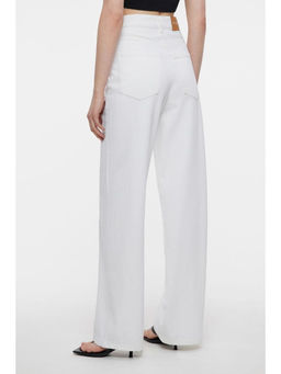 K10203 Джинсы стрейч БЕЛЫЙ