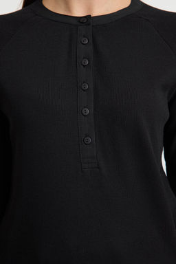Trendyolmilla Ekru Dugmeli Regular/Normal Kesim Fitilli Esnek Normal Boy Orme Bluz TWOAW25BZ00033