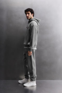 PRINTED TEXT JOGGING TROUSERS - Zara фото 4