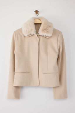 Ekru Regular Kal?p Yakas? Kurklu Kase Ceket Mont TWOAW26MO00131 - Trendyolmilla фото 6