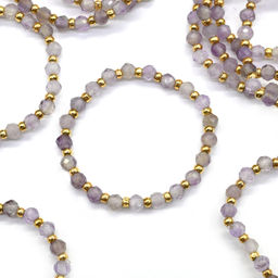 Кольцо на резинке с аметистом шарик 2мм Радуга камня