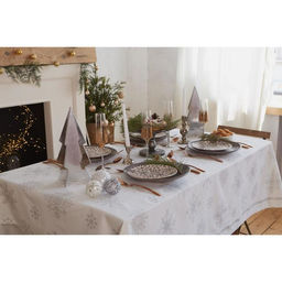 Скатерть новогодняя «Этель» Серебряные снежинки 149×110 ±3 см, 100%хл, 190 г/м²