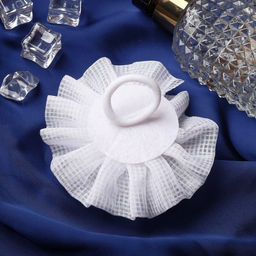 Цена за 6 шт. Бант для волос на резинке «Школьница», волнушка клетка, d=9 см, белый