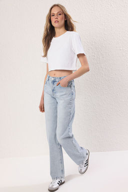 Trendyolmilla Ac?k Mavi More Sustainable Kurdele/Fiyonk Nak?s Detayl? Dusuk Bel Wide Leg Jeans TWOSS25JE00233  фото 2