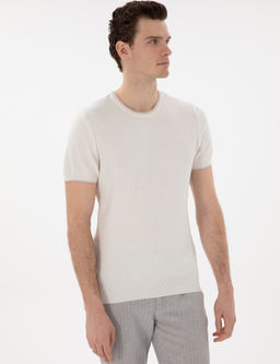 Ekru Slim Fit Bisiklet Yaka Triko Ti__rt