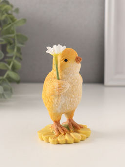 Фигурка полистоун Цыплёнок с ромашкой, 5.5?5.5?10 см