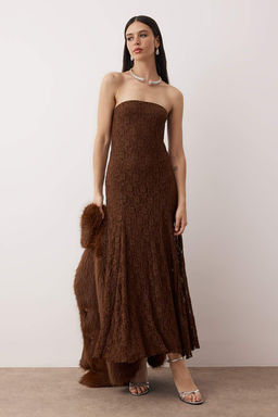 Kahverengi Duz Dantel Straplez Midi Astarl? Elbise TPRAW26EL00096