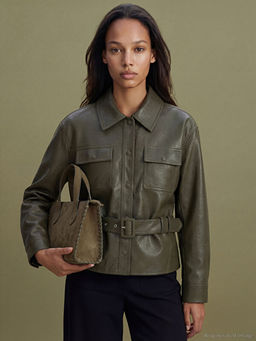 G?mlek Yaka Kemerli Kad?n Deri G?r?n?ml? Ceket