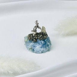 Фигурка Старатель на Кальците с Пиритом