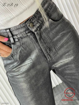 Джинсы с высокой посадкой