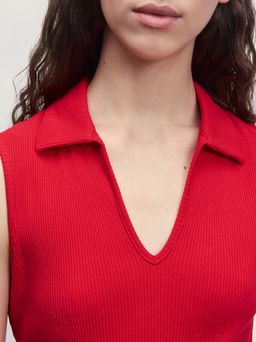 Трикотажный топ с вырезом / Zarina  фото 6