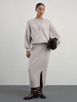 Вязаная юбка карандаш с разрезом / Zarina