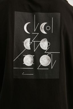 TRENDYOL MAN Siyah Oversize/Genis Kesim K?sa Kol Uzay Bask?l? %100 Pamuklu T-Shirt TMNSS21TS0617 - Trendyolmilla фото 4