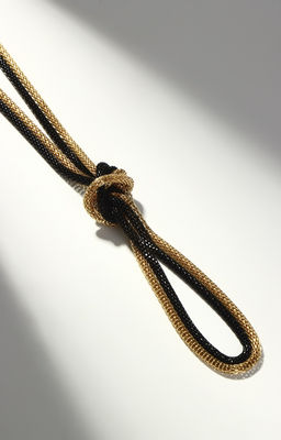 Бусы 2 нити Трансформер (несколько способов носки), цвет чёрно-золотой, 118 см