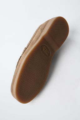 SPLIT SUEDE DECK SHOES