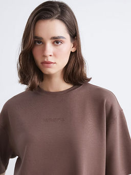 Bisiklet Yaka Nak??l? Oversize Kad?n Ti??rt