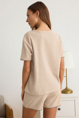 Trendyolmilla Bej Karyoka Dikis Detayl? Waffle Kumas Sortlu Orme Pijama Tak?m? THMSS25PT00157  фото 5