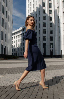 Платье-футляр темно-синий - Donna saggia фото 3