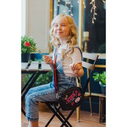 Сумка детская Kiss, искусственная кожа, на ремешке, чёрная, 18х6х11 см - NAZAMOK KIDS фото 6