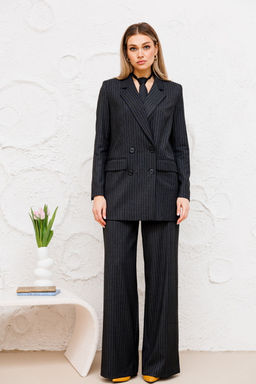 Костюм AmberA 2058В черный полоска