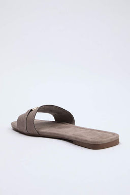 Trendyol Shoes Bej Metal Aksesuar Detayl? Kad?n Terlik TAKSS25TE00015 - Trendyolmilla фото 37