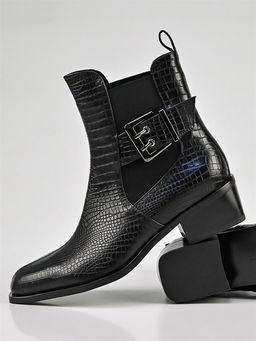 Стильные ботинки женские комфортные D1-1051 - Piniolo фото 5