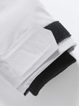 Парка зимняя подростковая для девочки с капюшоном и мехом серого цвета 9532Sr