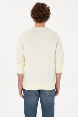 Erkek BEYAZ Basic Sweatshirt Sepette S_rpriz _ndirim