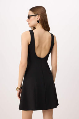 Siyah Etegi Volanl? Kal?n Ask?l? K?sa / Mini Esnek Dokuma Elbise TWOSS26EL00437 - Trendyolmilla фото 4