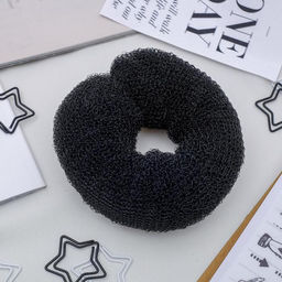 Цена за 6 шт. Валик на кнопке для создания пучка, 4.5×17 см, чёрный