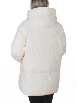 8808 MILK WHITE Куртка зимняя женская (150 гр. холлофайбер)